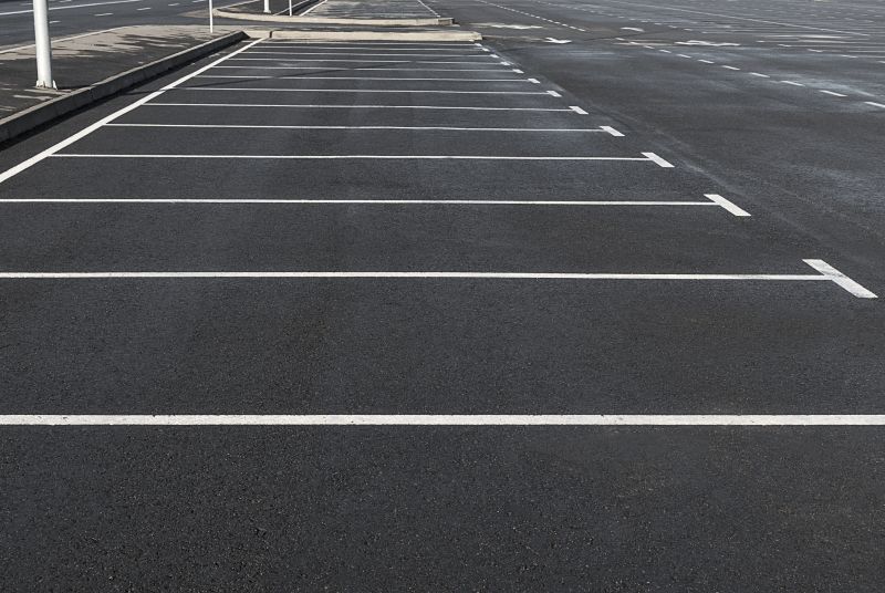 Local Asphalt Parking Lot Paving in Leesburg, FL