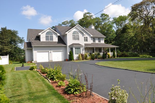 Asphalt Entrance Repair Service